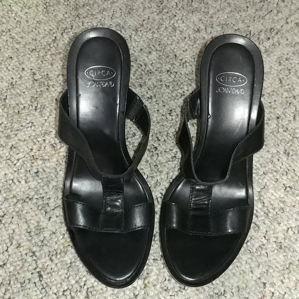 Women Joan & David. Circa Tstrap Sandal - image 1